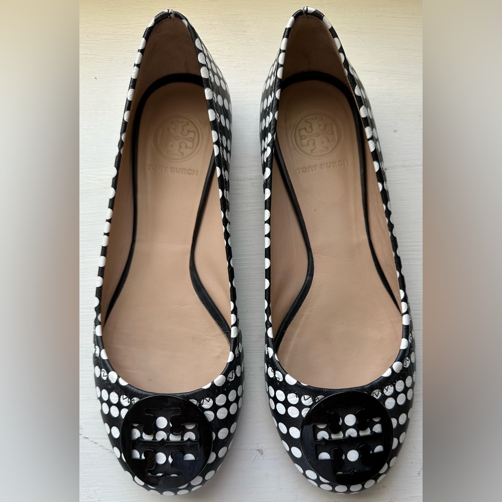 Tory Burch black and white flats